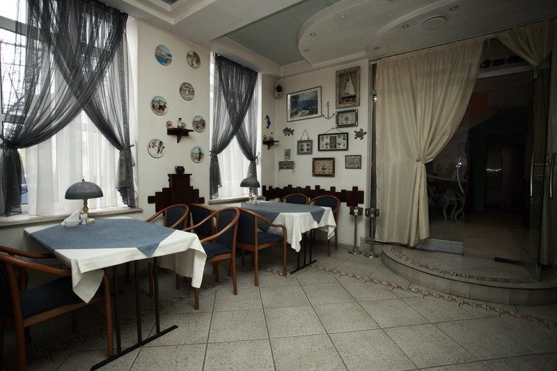 Mesogios Hotel Chisinau Exterior foto
